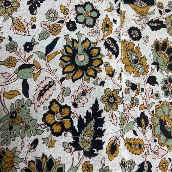 ALC Hari Silk Floral V-Neck Tassel Tie Blouse - Picture 8 of 8